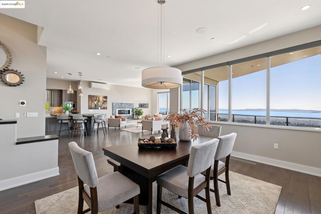 MONTCLAIR - Residential