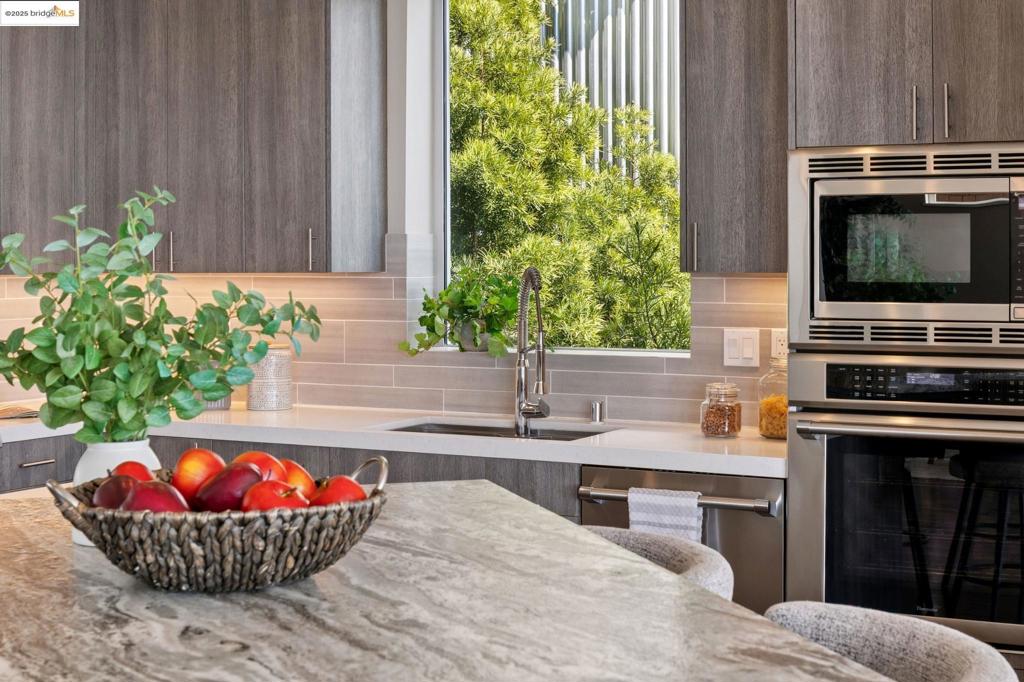 MONTCLAIR - Residential