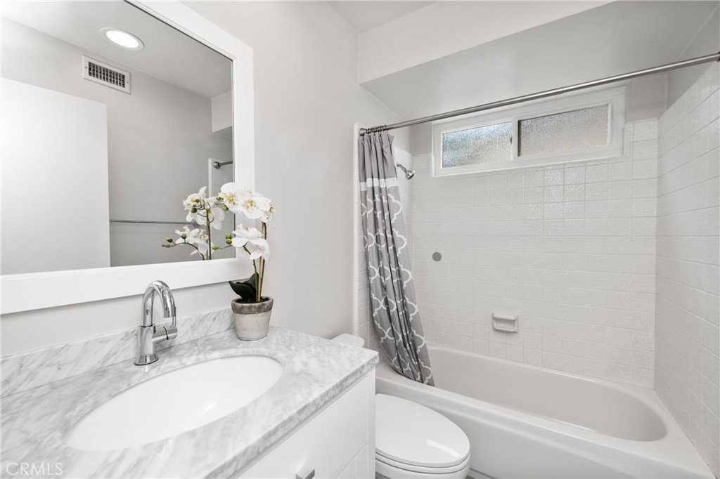 Oakbrook Highlands (543) - Residential