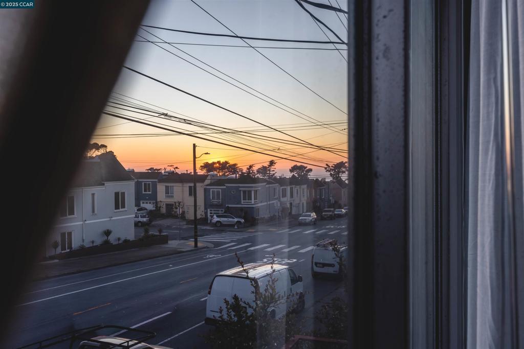 SUNSET - Residential