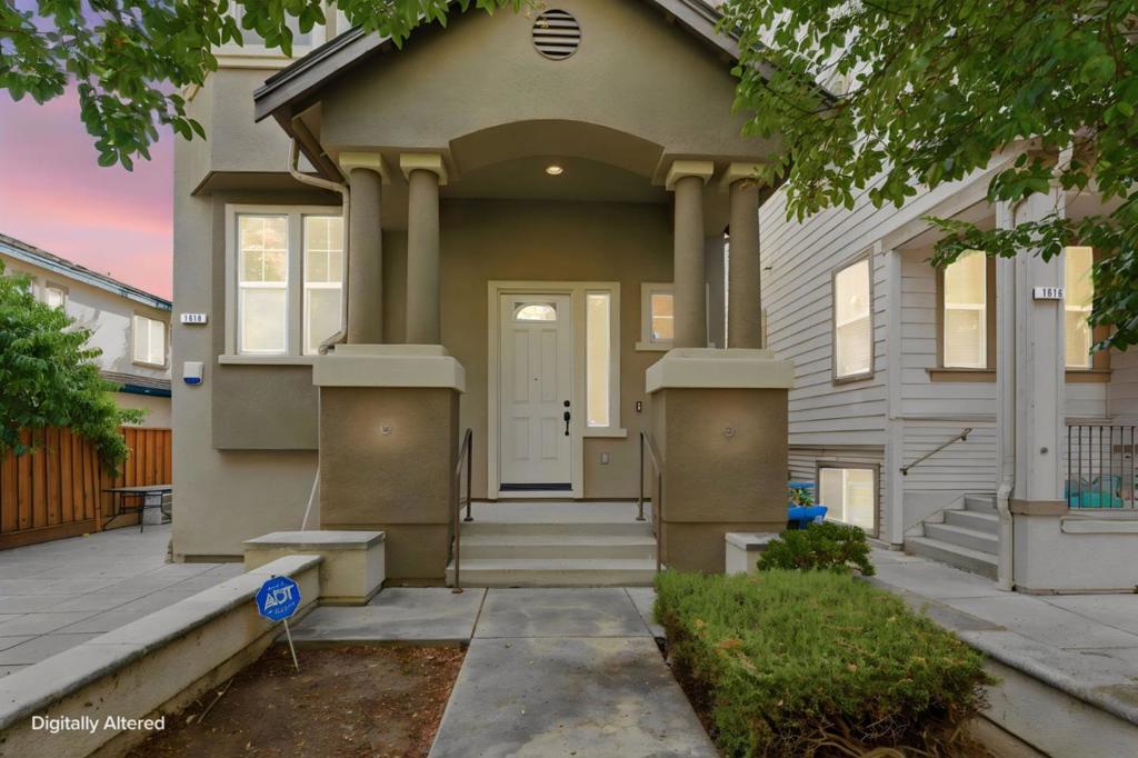 1618 Salamoni Court