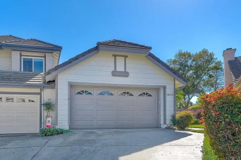 Photo of 1810 Spyglass Cir CIR, Vista, CA 92081 (MLS # NDP2609423)