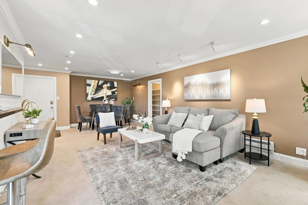 1081 Beach Park Boulevard 213