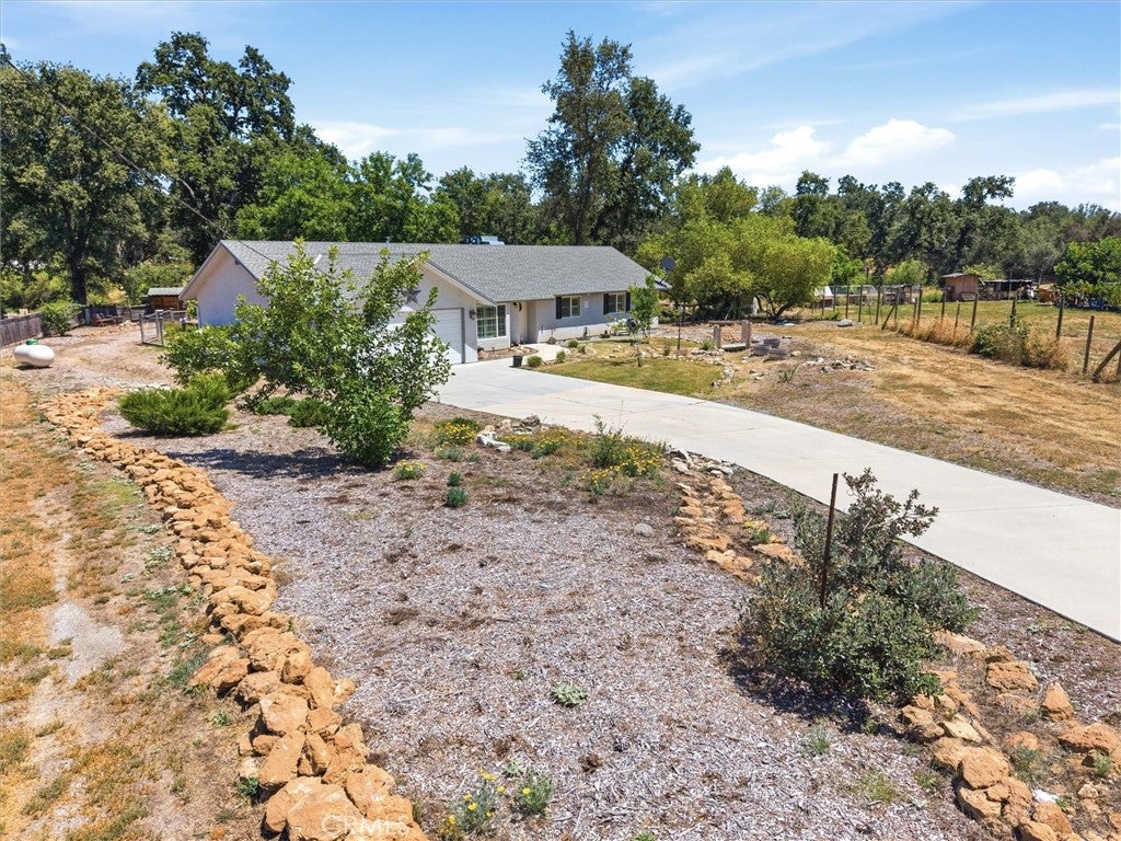 47818 Road 417