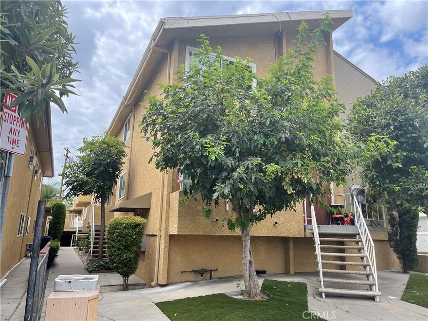 Bright and quiet, clean one-bedroom, one-bath unit featuring hard surface flooring and fresh new paint. Includes carport parking. Convenient location near freeways, shopping, and parks, situated in a nice residential neighborhood.