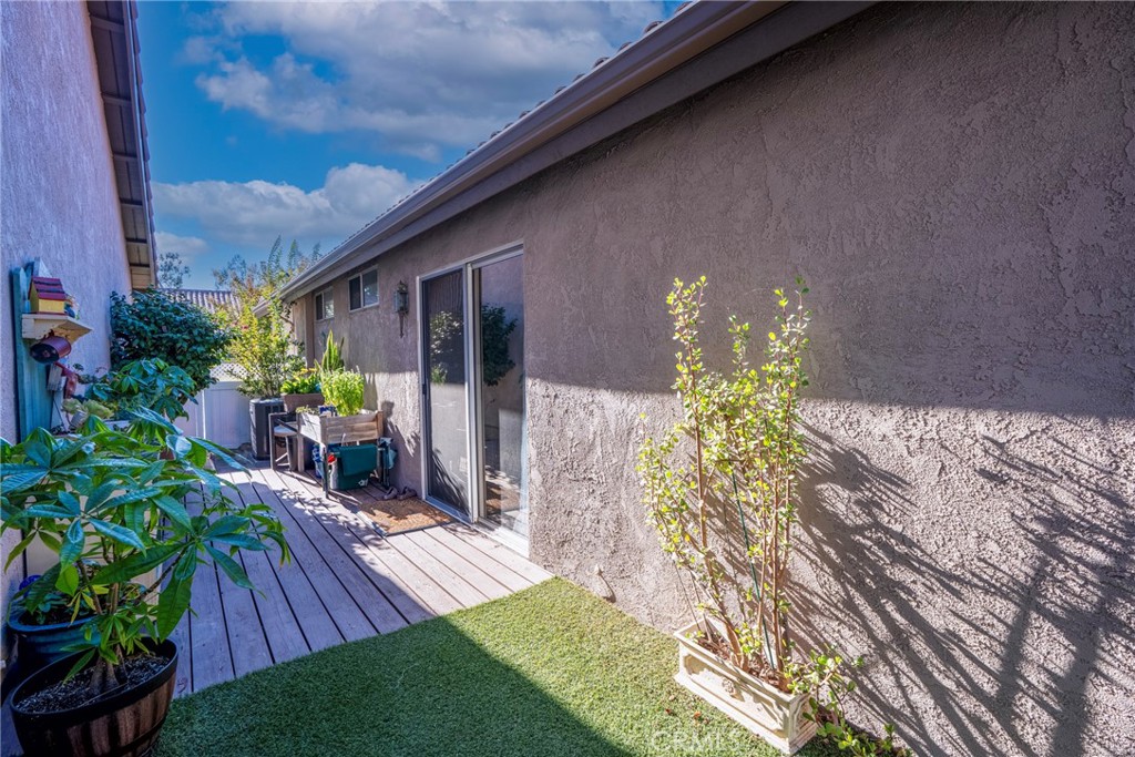 Casta Del Sol - Carmel (CR) - Residential Lease