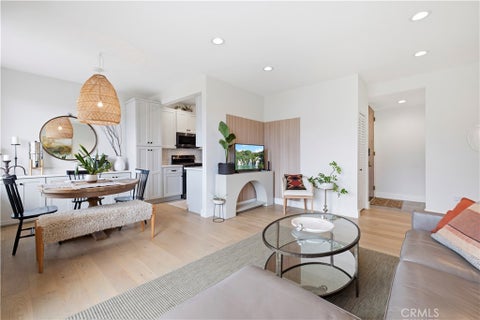 Photo of 14539 Benefit ST #205, Sherman Oaks, CA 91403 (MLS # SR26194511)