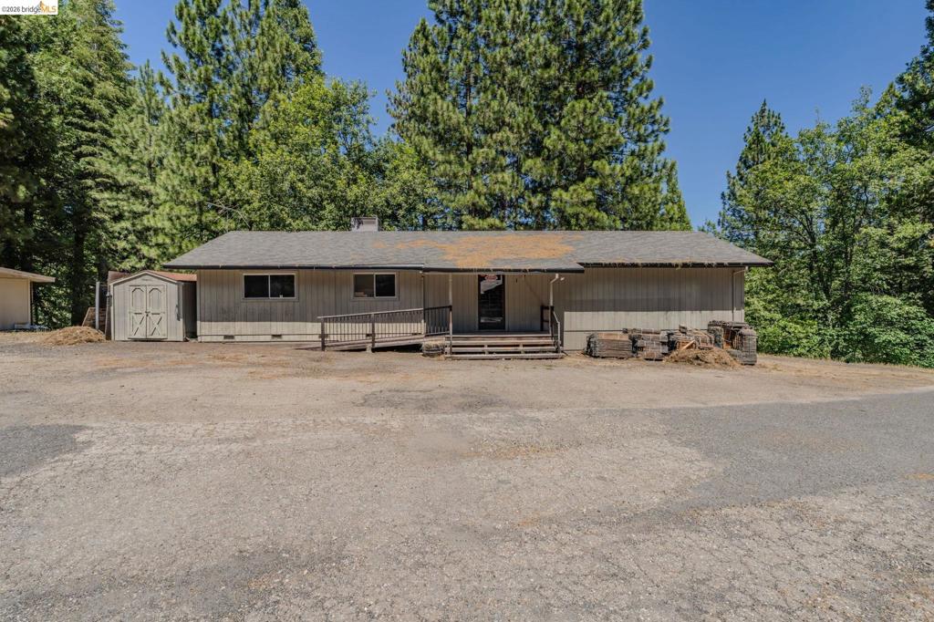 1495 Linebaugh Rd