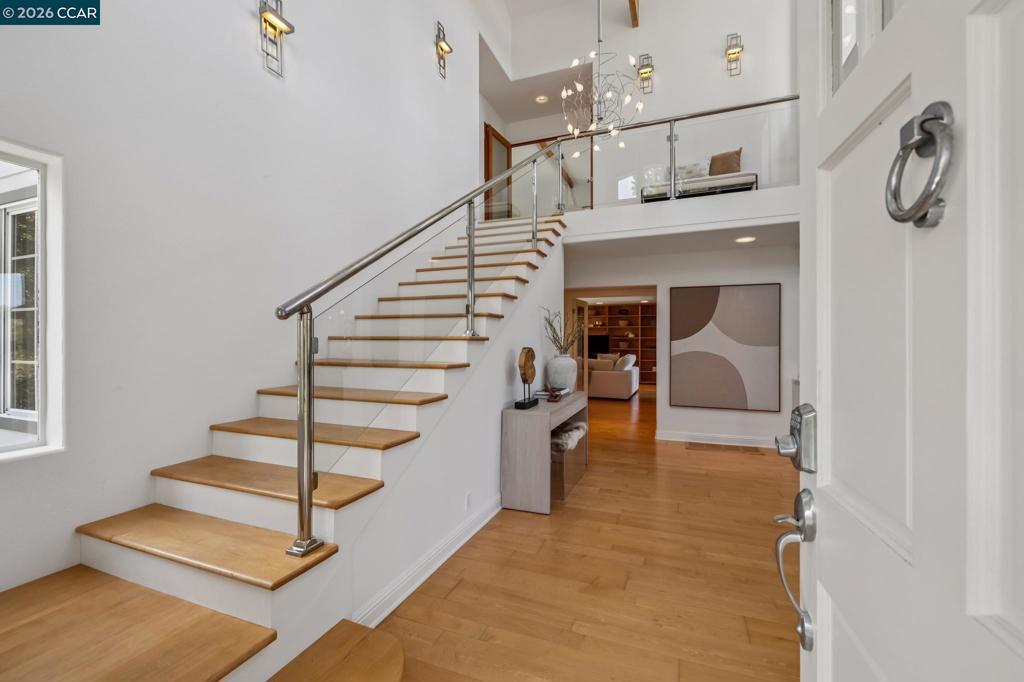 6 Monte Vista Rd