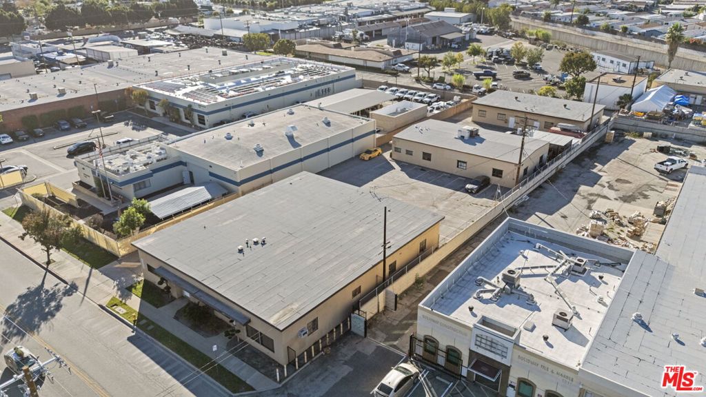 1201 N Azusa Canyon Road