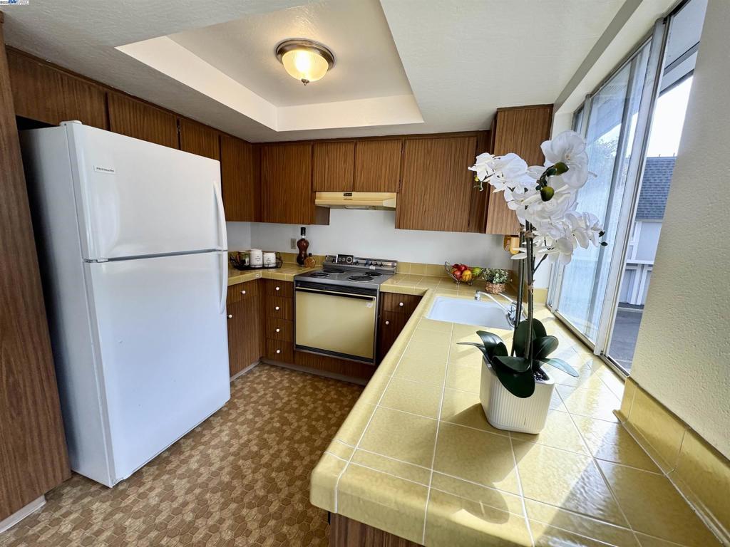 LOWER BAL - Residential