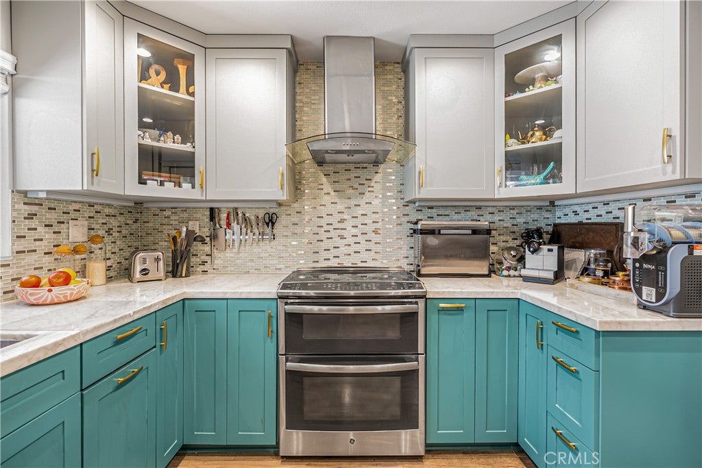 22170 James Alan Circle 1