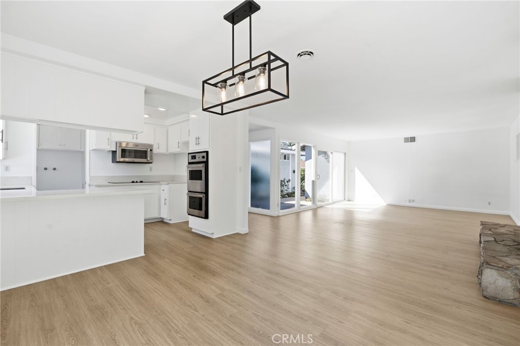 22102 Surfrider Lane