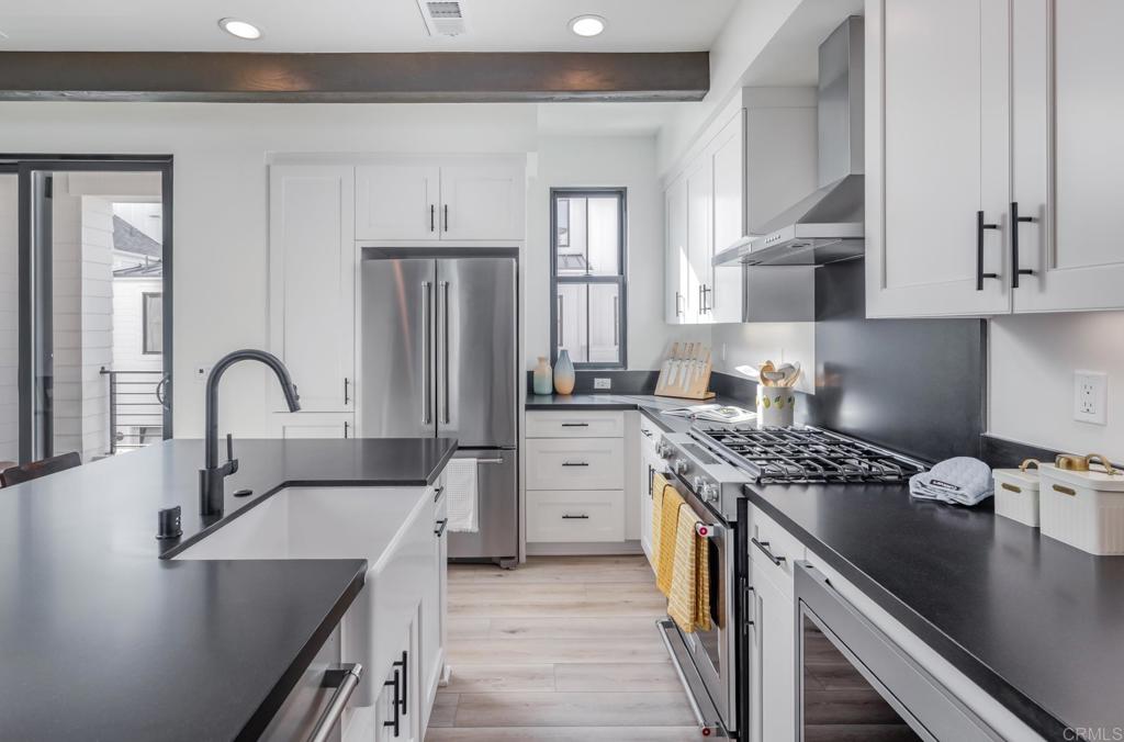 1403 Anacona Place 103