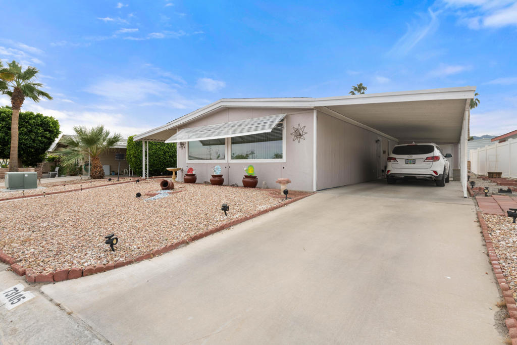 73105 Cabazon Peak Drive