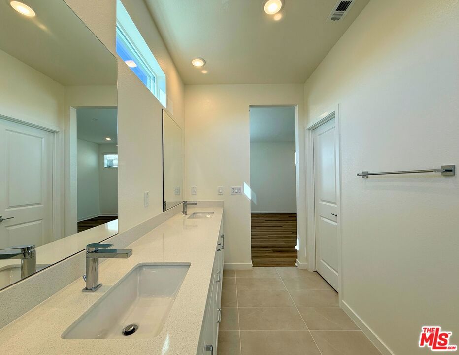 Encore - Residential