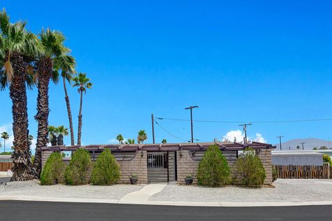 Photo of 32121 Oakland Hills Street, Thousand Palms, CA 92276 (MLS # 219138158DA)