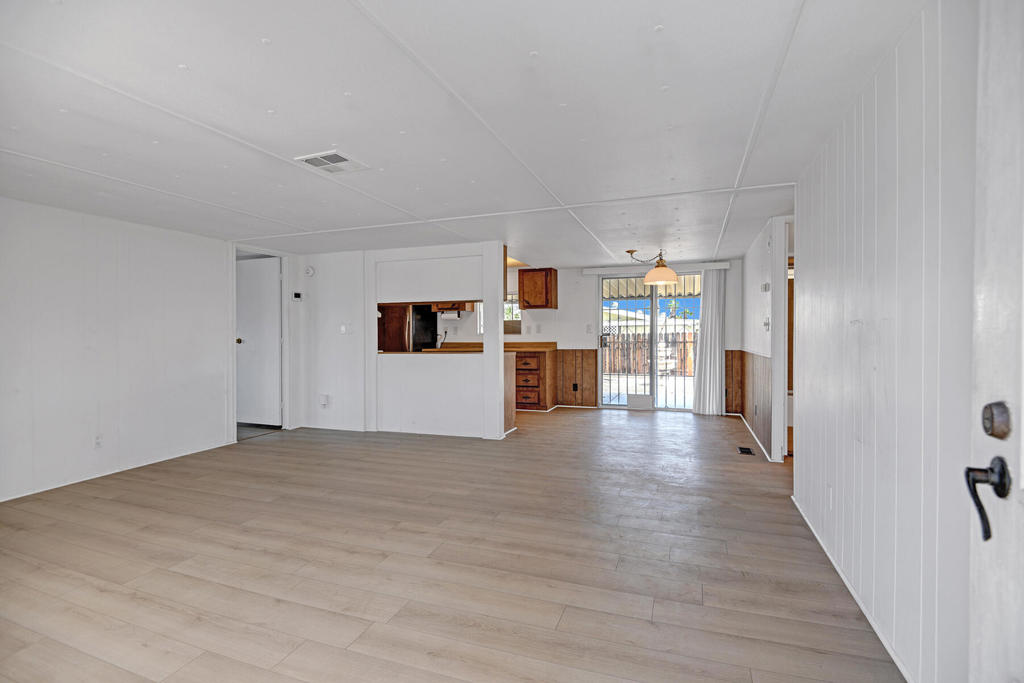 Tri Palm Estates - Residential