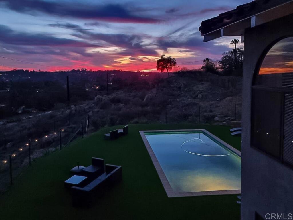 7087 Rancho Santa Fe View Court