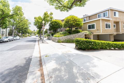 Photo of 300 Alpine Street #1, Pasadena, CA 91106 (MLS # GD25242935) Photo of 300 Alpine Street #1, Pasadena, CA 91106 (MLS # GD25242935)