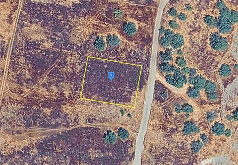 Photo of 25 Eleanor Street, Lake Elsinore, CA 92530 (MLS # AR26083254)