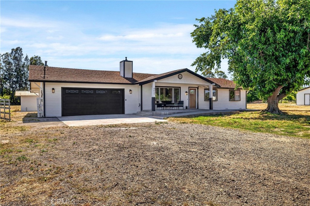 4037 County Rd H