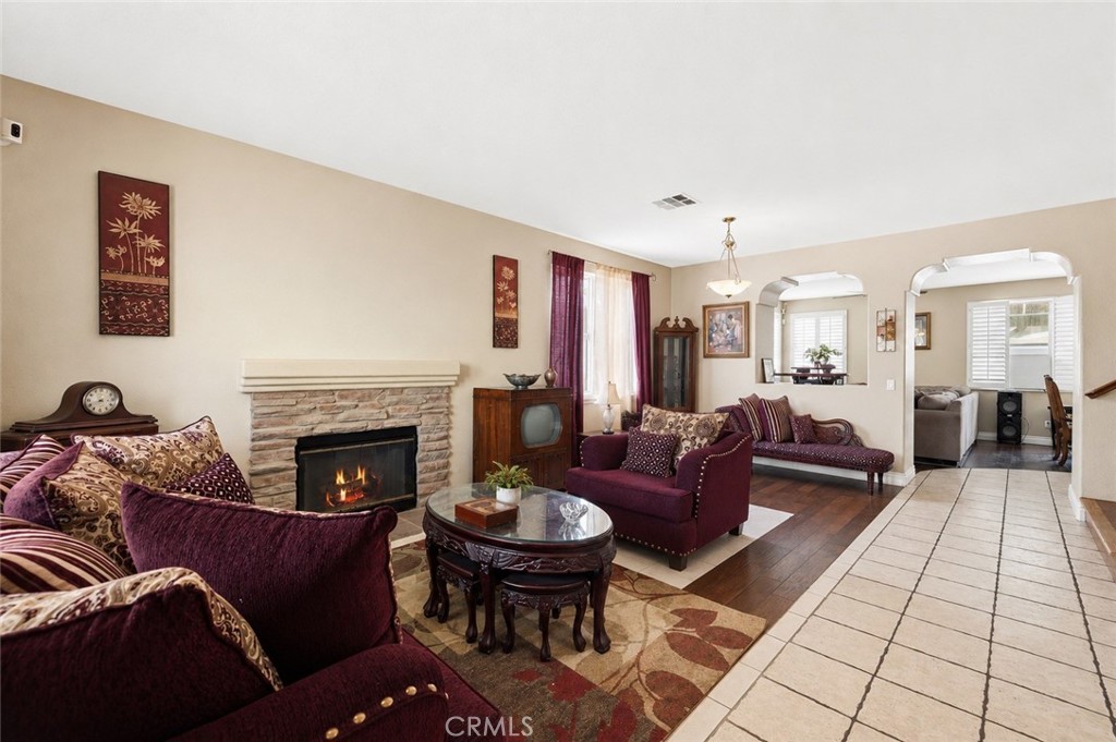 39215 Chantilly