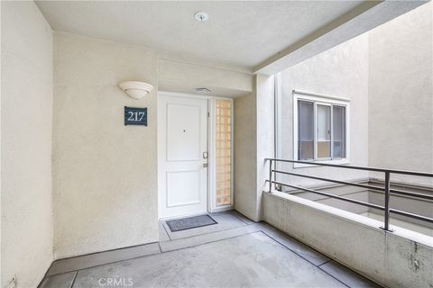 Property photo of 2243 martin 217, irvine, ca 92612