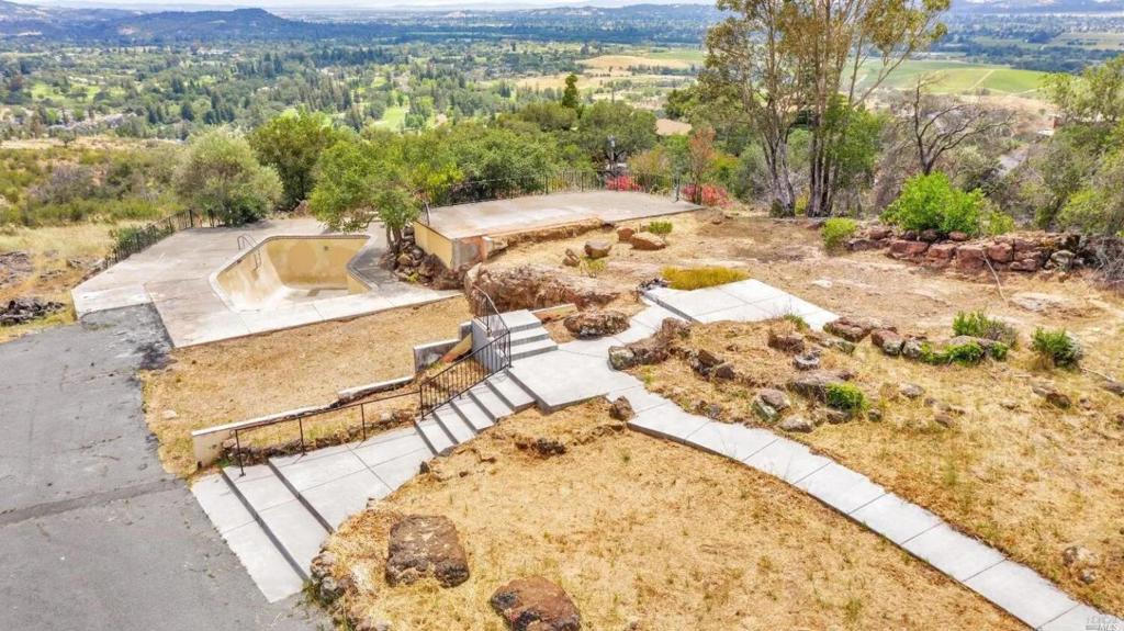 2332 Atlas Peak Road