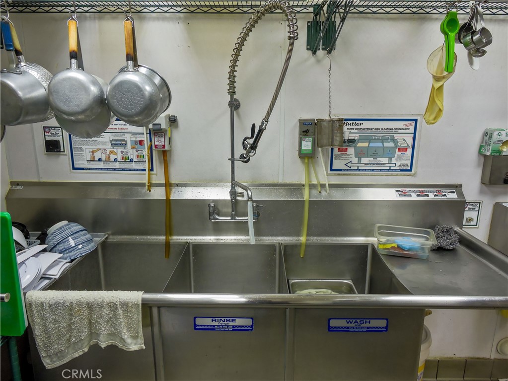 1019 N Magnolia Avenue B