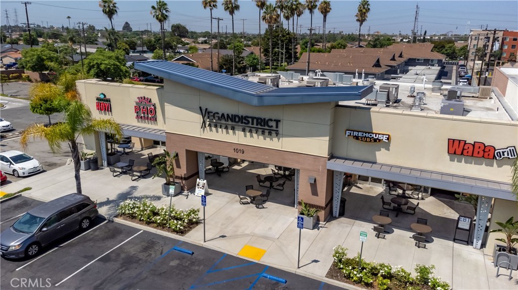 1019 N Magnolia Avenue B