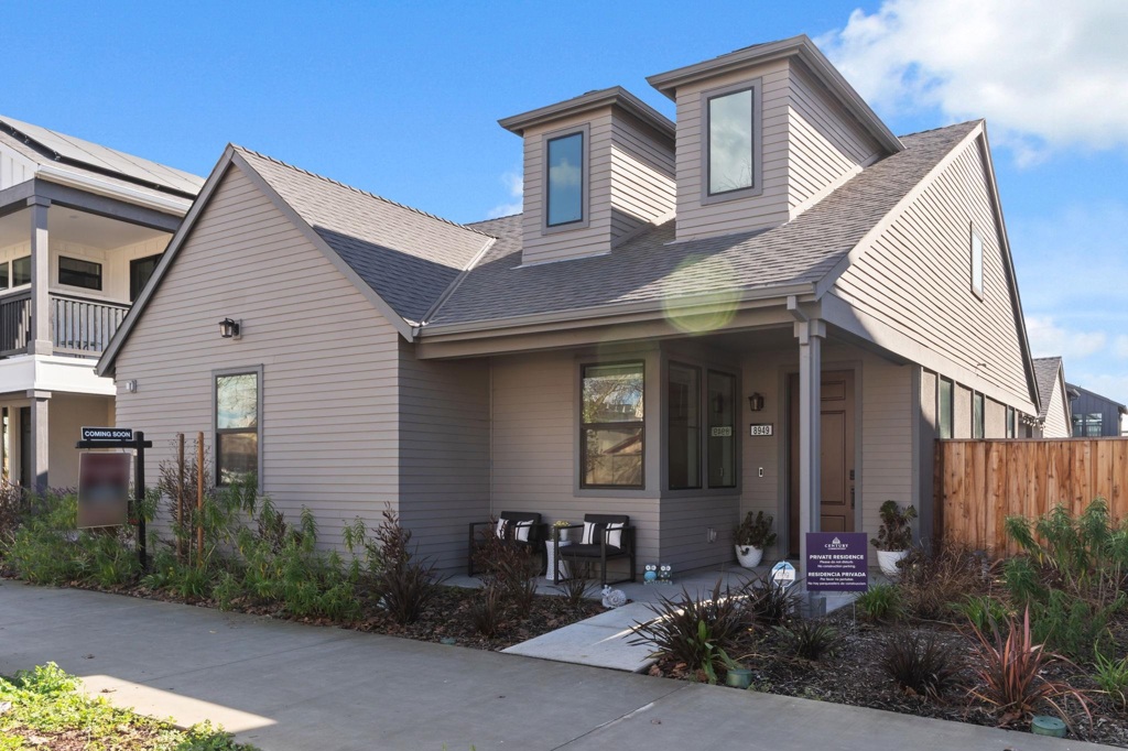 8949 8949 Camino Colegio