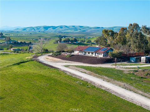 Tiny photo for 2245 Rancho Lomas Way Way, San Miguel, CA 93451 (MLS # NS26039825)