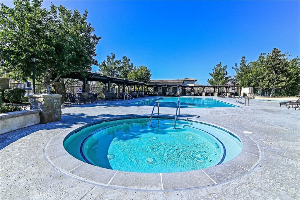 Bella-Alta Vista (BELLA) - Residential Lease