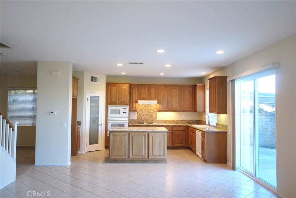 Bella-Alta Vista (BELLA) - Residential Lease