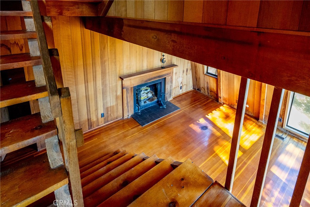 Top of the World(2170) - Residential
