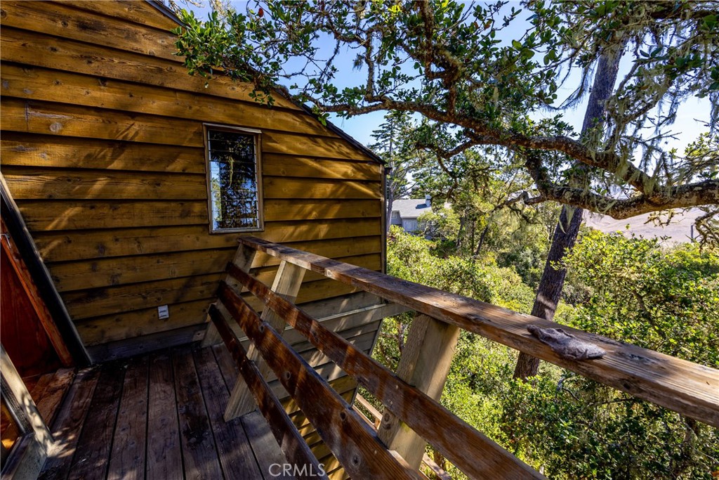 Top of the World(2170) - Residential