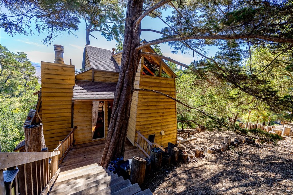 Top of the World(2170) - Residential