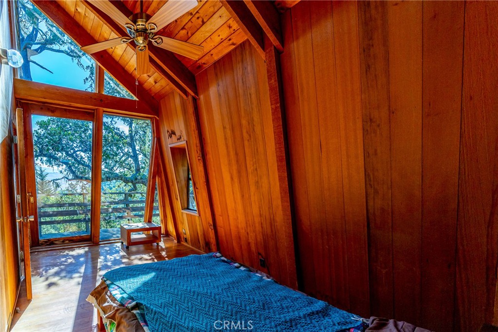Top of the World(2170) - Residential