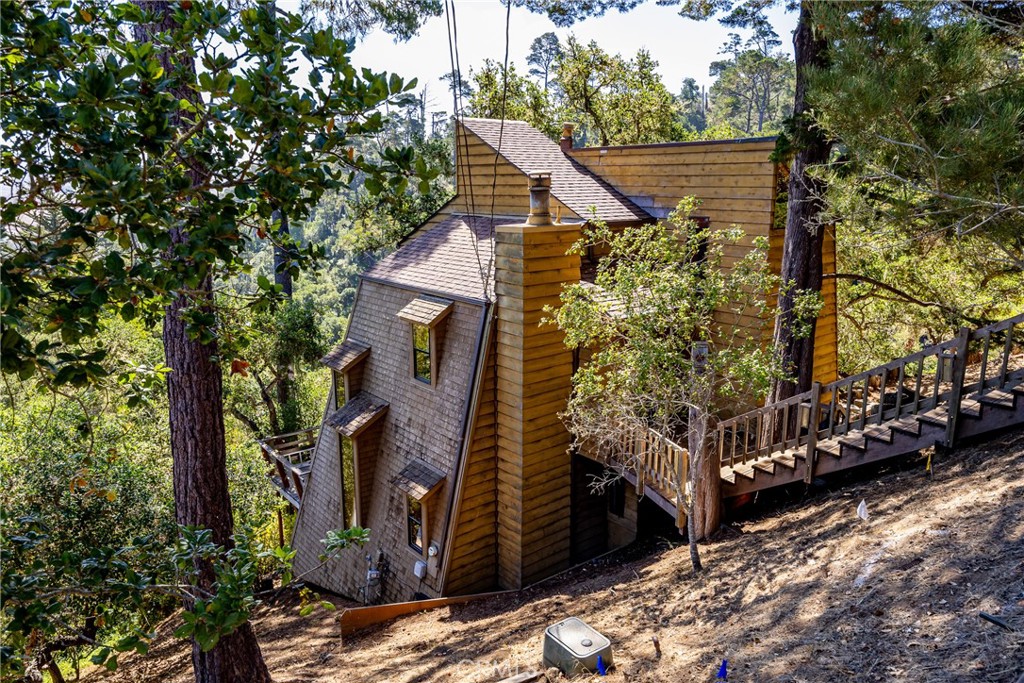 Top of the World(2170) - Residential