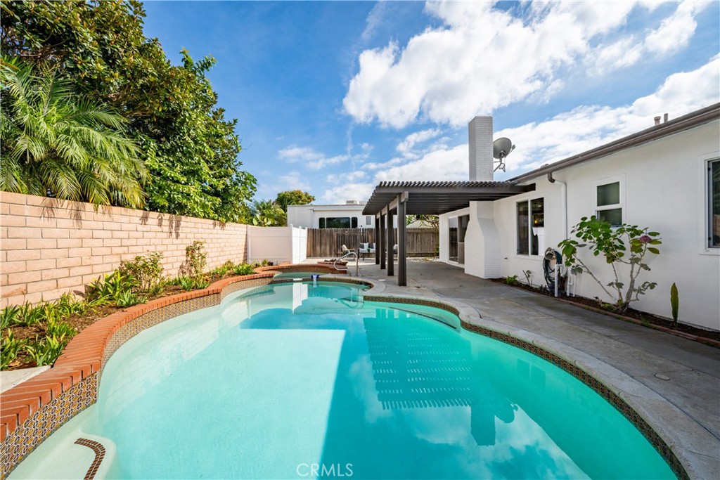 Mesa North (MENO) - Residential