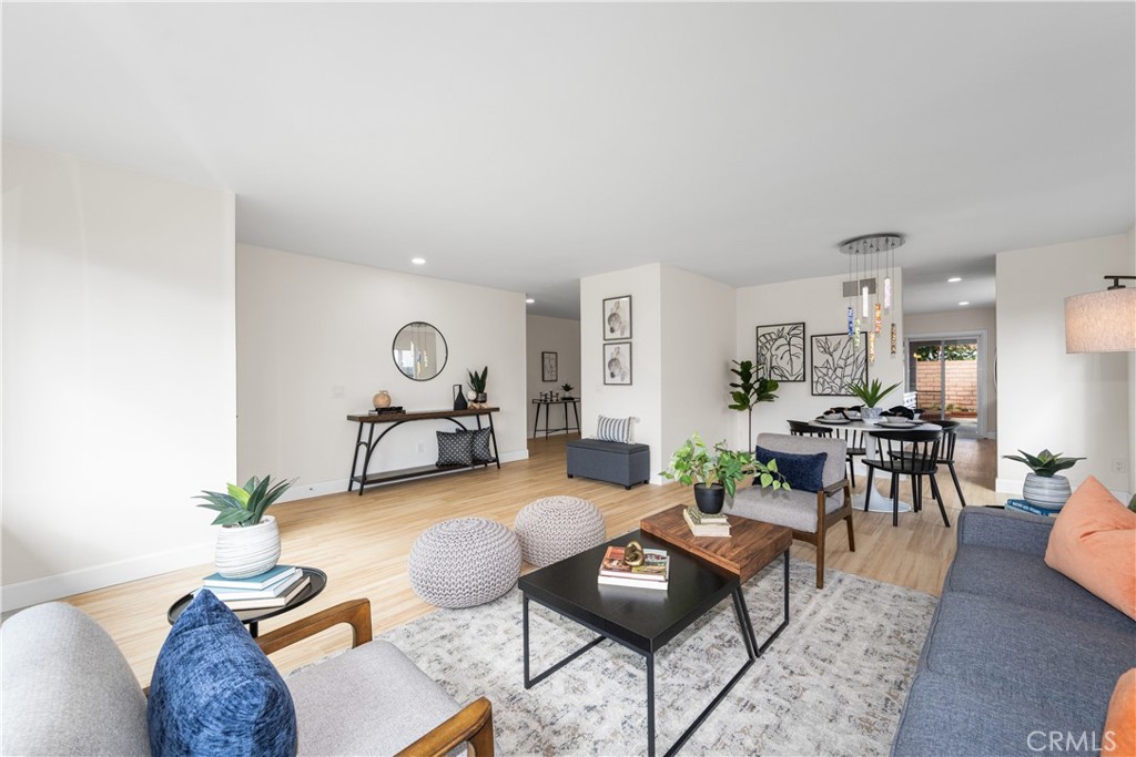 Mesa North (MENO) - Residential