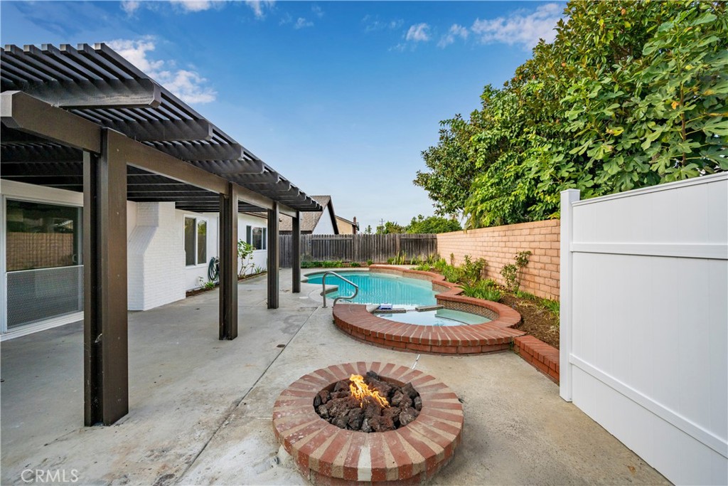 Mesa North (MENO) - Residential