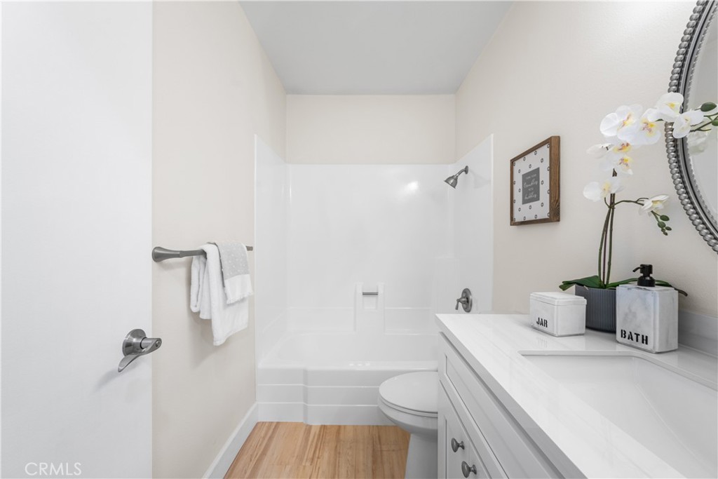 Mesa North (MENO) - Residential