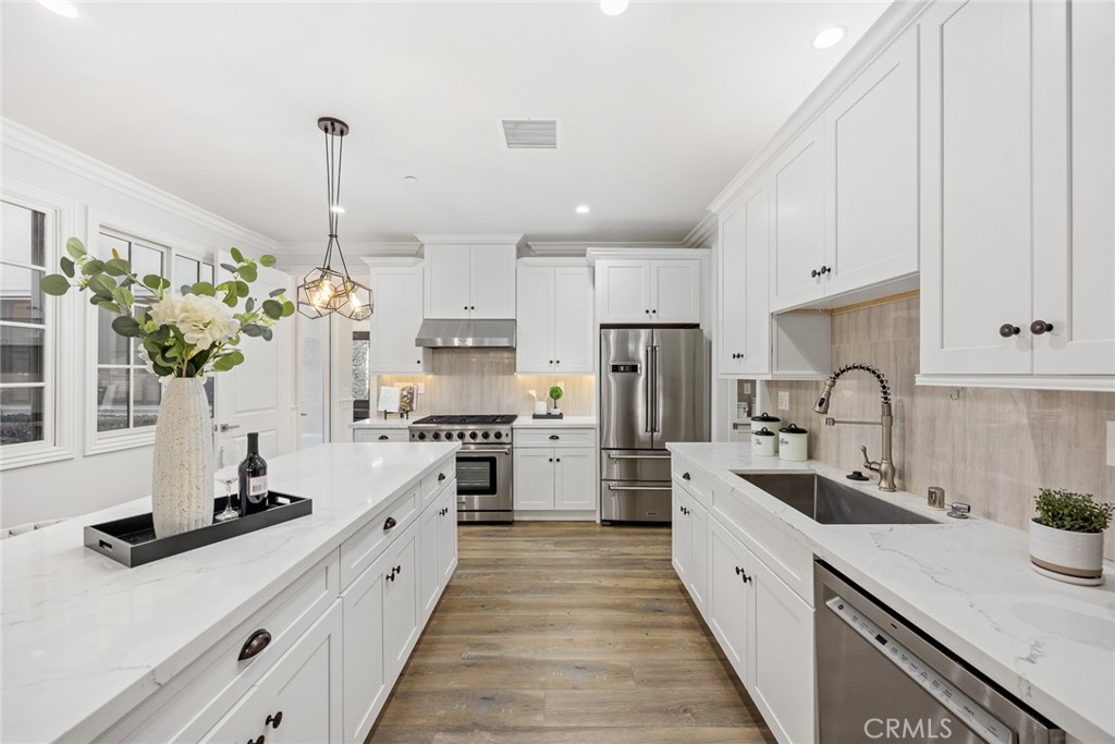 Temple City, California, 91780, United States, 4 Bedrooms Bedrooms, ,5 BathroomsBathrooms,Residential,Contingent,2045555