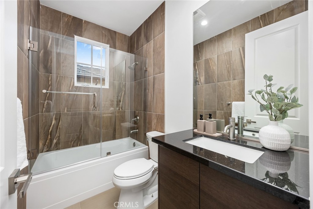Temple City, California, 91780, United States, 4 Bedrooms Bedrooms, ,5 BathroomsBathrooms,Residential,Contingent,2045555