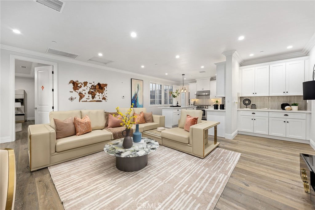 Temple City, California, 91780, United States, 4 Bedrooms Bedrooms, ,5 BathroomsBathrooms,Residential,Contingent,2045555