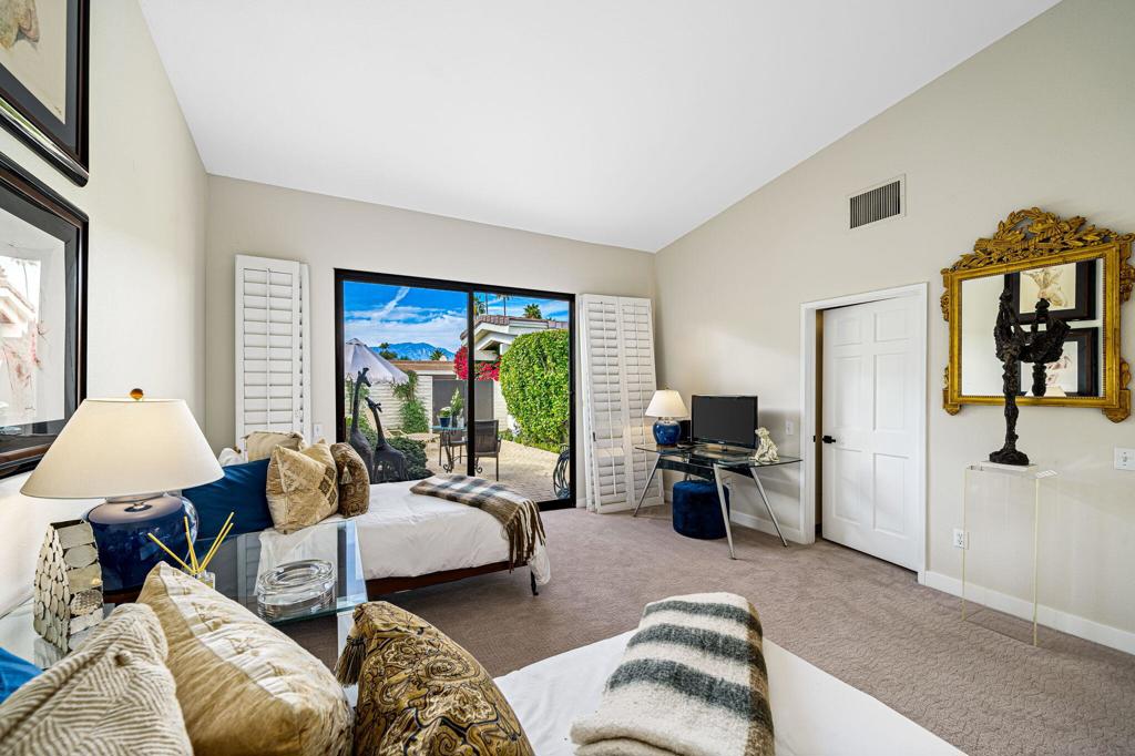 Desert Horizons C.C. - Residential