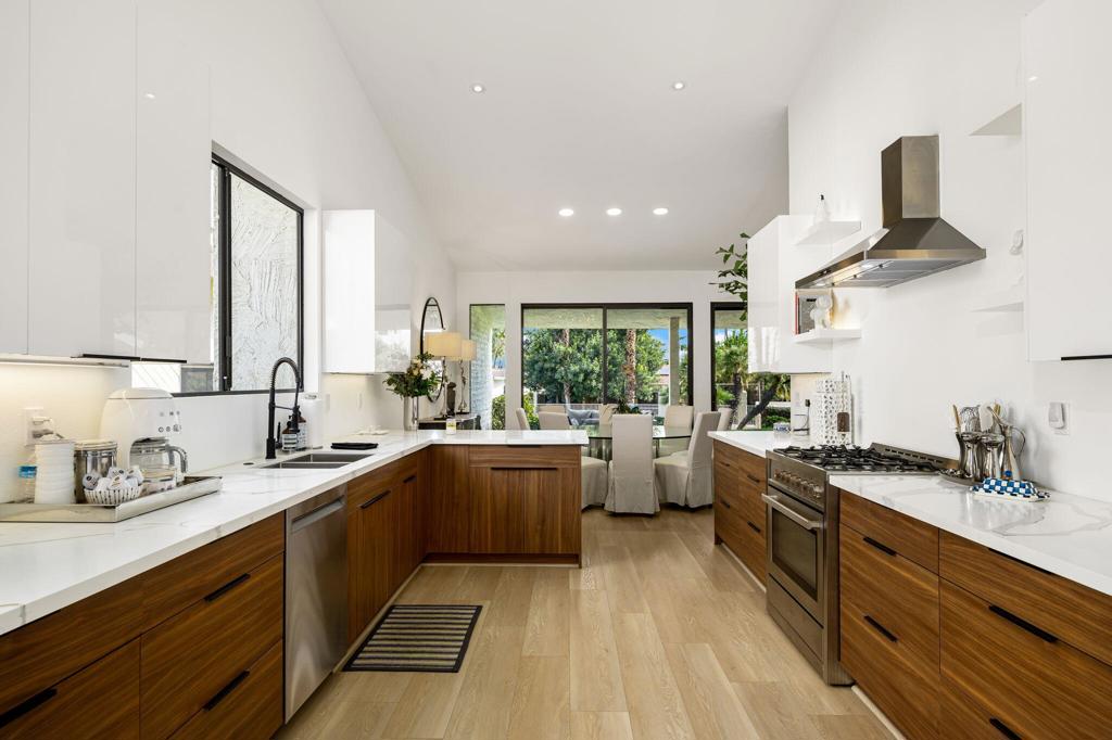 Desert Horizons C.C. - Residential