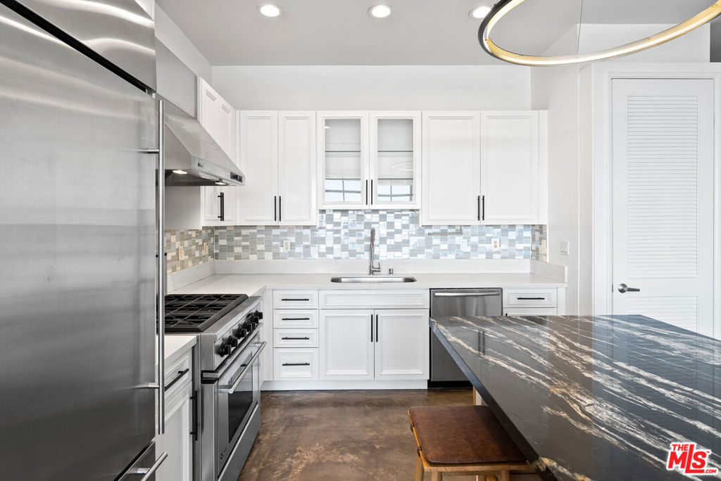 Properties 4 1544 12th Street 303